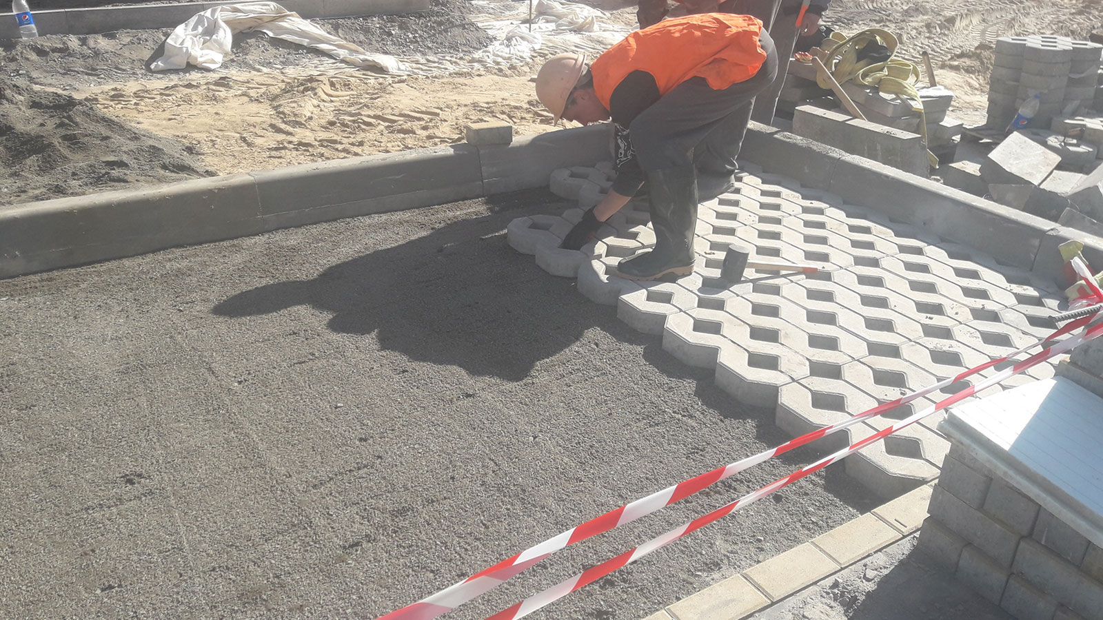 Укладання тротуарної плитки: особливості